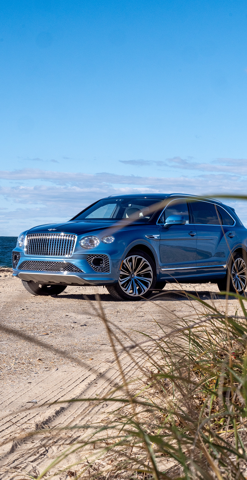 Bentley Bentayga EWB Azure 